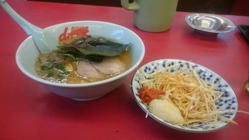 「醤油ネギラーメン」@山岡家 狭山店の写真