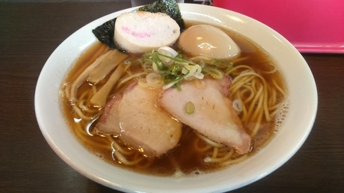 「煮干し正油500円+味玉50円」@ラーメン木曜日の写真