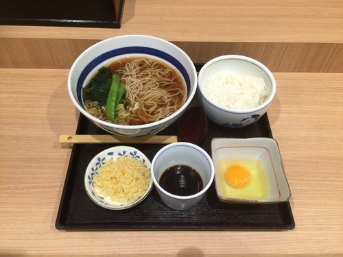 「モーニング￥400」@そば処 信州屋 新宿南口店の写真