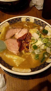 「すごい煮干しラーメン 塩味」@すごい煮干ラーメン凪 渋谷東口店の写真