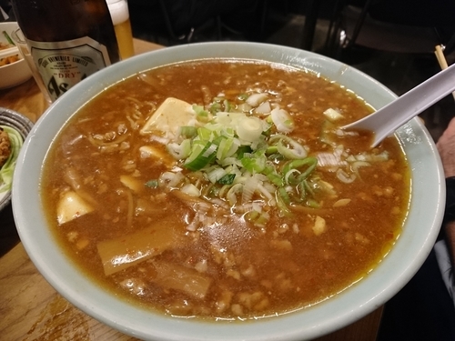 「マーボーらーめん600円＋ビール 他いろいろ」@みゆき食堂の写真