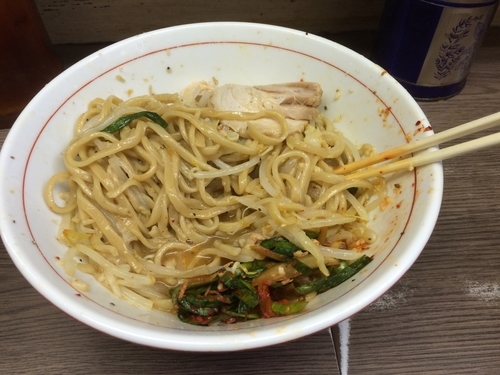 「小ラーメン＋汁なし＋ニラキムチ」@ラーメン二郎 横浜関内店の写真