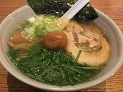 「ランチメニュー(月〜土) 中華飯＋梅じそらーめん ¥1,080」@ヌードルレストラン ライオンの写真