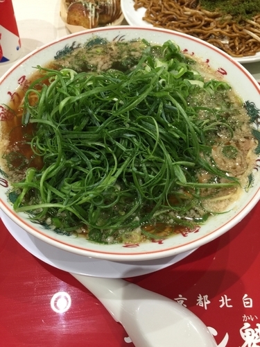 「特製醤油九条ネギラーメン」@ラーメン魁力屋 イオンモール浦和美園店の写真