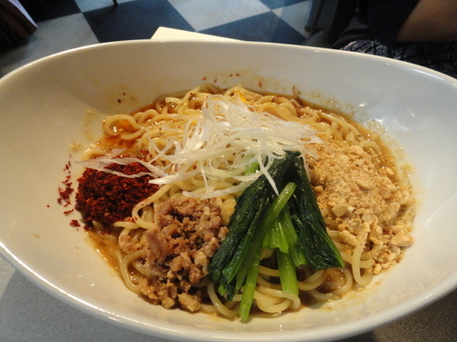 「汁なし坦々麺」@天雷軒 神谷町の写真