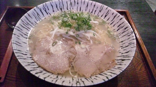 「しおらーめん」@らーめん味華の写真