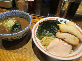 「特製つけそば」@松戸中華そば 富田食堂の写真