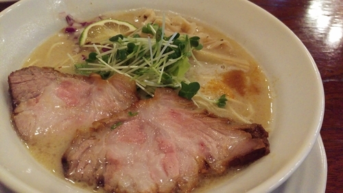 「濃厚とりそば」@麺屋CHIKUWAの写真