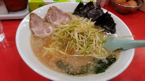 「かいざんラーメン(中)」@かいざん 西船橋店の写真