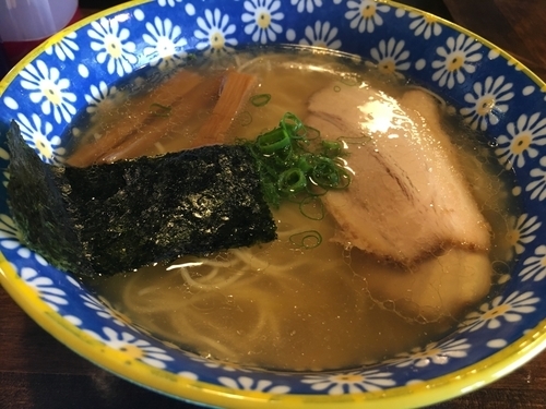 「塩ラーメン」@カミカゼの写真