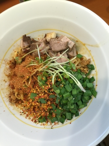 「まぜぞばレッド」@麺屋CHIKUWAの写真