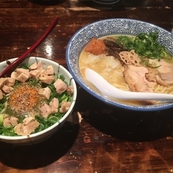 特製超濃厚白湯そば