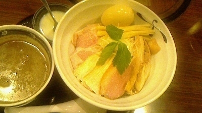 「鶏さん煮干しつけそば（特製トッピング）」@さくら木の写真