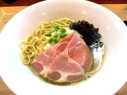 「煮干塩そば（730円）」@中華そば 先崎の写真