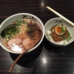 濃厚豚そば・替玉・ミニキーマーカレー