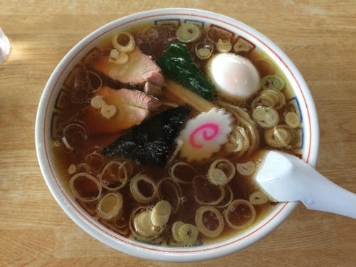 「手打中華＋塩ゆでたまご」@手打ちラーメン みうらの写真