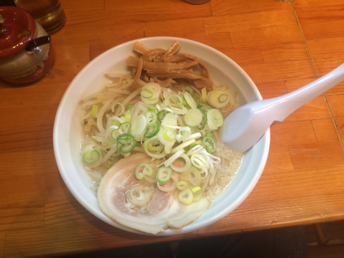 「こってりしょうゆらーめん」@こってりらーめん せきやけの写真