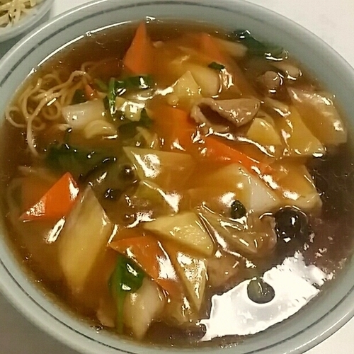 「肉そば（中華）９１０円」@萬里の写真