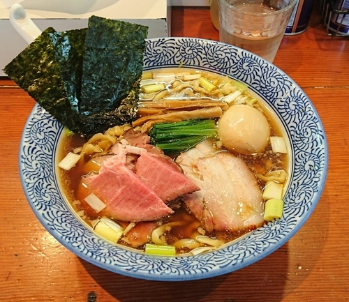「特製手揉み中華蕎麦(醤油)」@麺処 ほん田の写真