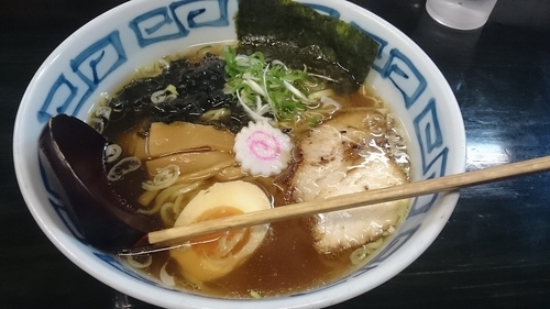 「特製醤油らぁめん」@濱塩らぁめん 白虎の写真