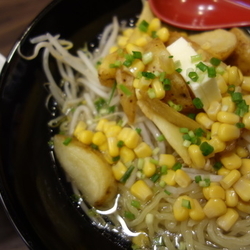 じゃがバターコーンラーメン756円