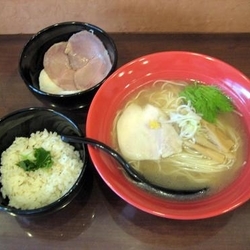 鯛らーめん塩750円＋ミックスチャーシュー200円