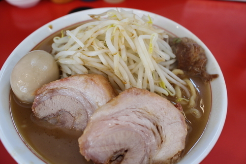 「ラーメン女子盛り特製￥860」@鷹の目 獨協大学前本店の写真
