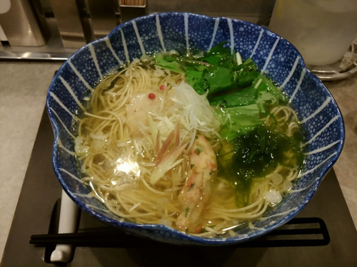 「Ｕｍｉ　魚海香る塩そば800円」@ラーメンクワトロの写真