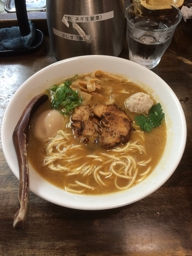 「ラーメン味玉850円」@らーめん チキントの写真