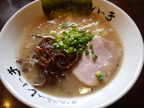 「らーめん バリカタ＋替え玉バリカタ＋ノーマル餃子」@博多長浜らーめん いっきの写真