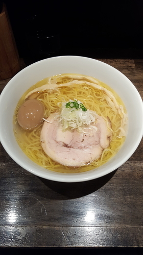 「塩マイルド+味玉」@元祖一条流がんこ 長津田分店の写真