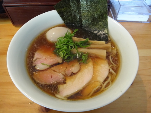 「中華そば（醤油）全部乗せ1000円」@麺や渦雷UZURAIの写真