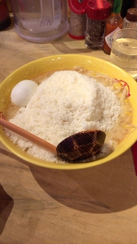 「チーズラーメン」@九十九とんこつラーメン 恵比寿本店の写真