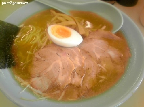 「ネギチャーシューメン (900円)」@ラーメンショップ 中野店の写真