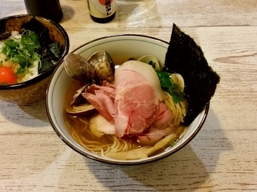 「蛤そば」@中華そば 四つ葉の写真