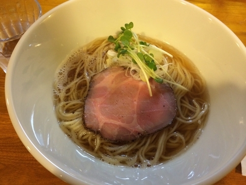 「濃厚煮干し　らぁ麺」@らぁ麺 こむぎの写真