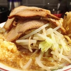 二郎系ラーメン(並)(700円)