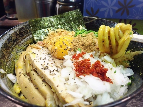 「かれーまぜそば 並(850円)」@二代目 狼煙 ～心～の写真