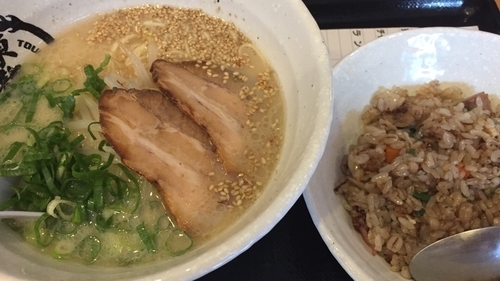 「チャーハンセット」@東龍軒 銀座三丁目店の写真