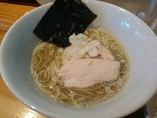 「煮干らーめん　700円」@らーめん芝浜の写真