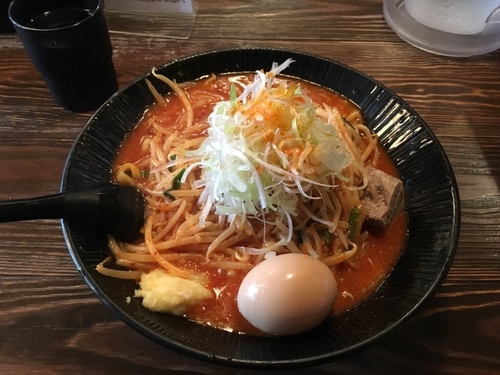 「辛味噌ラーメン 大盛り 生姜 サービス ¥750、¥50」@大塚屋の写真