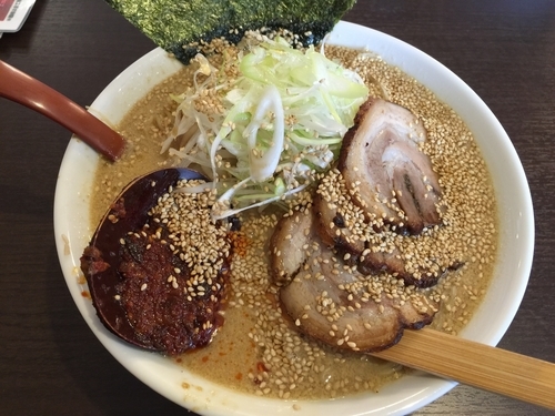 「麻ー雷音ラーメン（大盛）」@雷音 駒ヶ根の写真