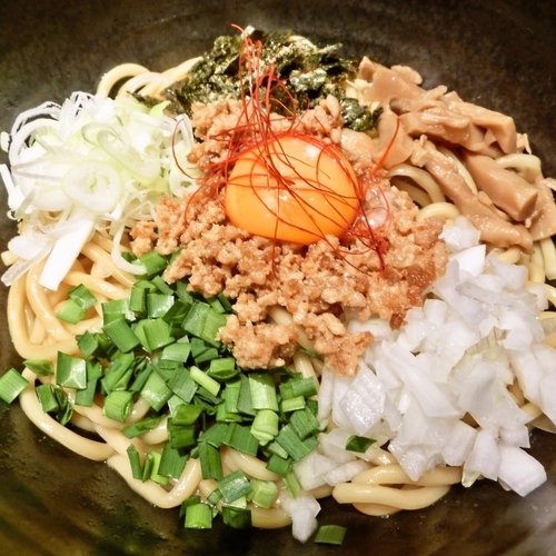 「台湾まぜそば(中盛同一料金)880円」@三ツ矢堂製麺 流山おおたかの森S.C店の写真