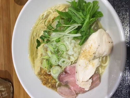 「塩煮干」@つけめん・らーめん・煮干そば 金狼の写真