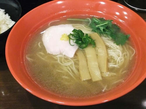 「鯛らーめん（塩）（750円）」@鯛らーめん 寿の写真