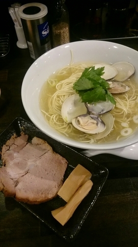 「蛤そば  (塩味)   ８００円」@麺処 みどりの写真