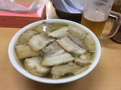 「大盛り肉そば（麺硬め）＋生ビール」@坂内食堂 喜多方本店の写真