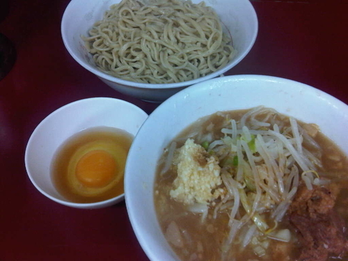 「シークァーサーつけ麺ニンニクカラメ+つけたまご」@ラーメン二郎 相模大野店の写真