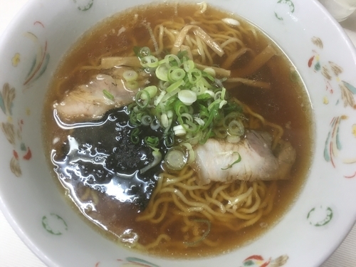 「ラーメン450円、おかわりラーメン130円」@ラーメン あづま家の写真