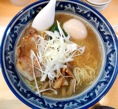 「塩煮干し＋サービス味玉(750円）」@ラーメン Sorenariの写真